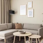 Apart-hotel North Paradis