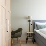 Apart-hotel North Paradis